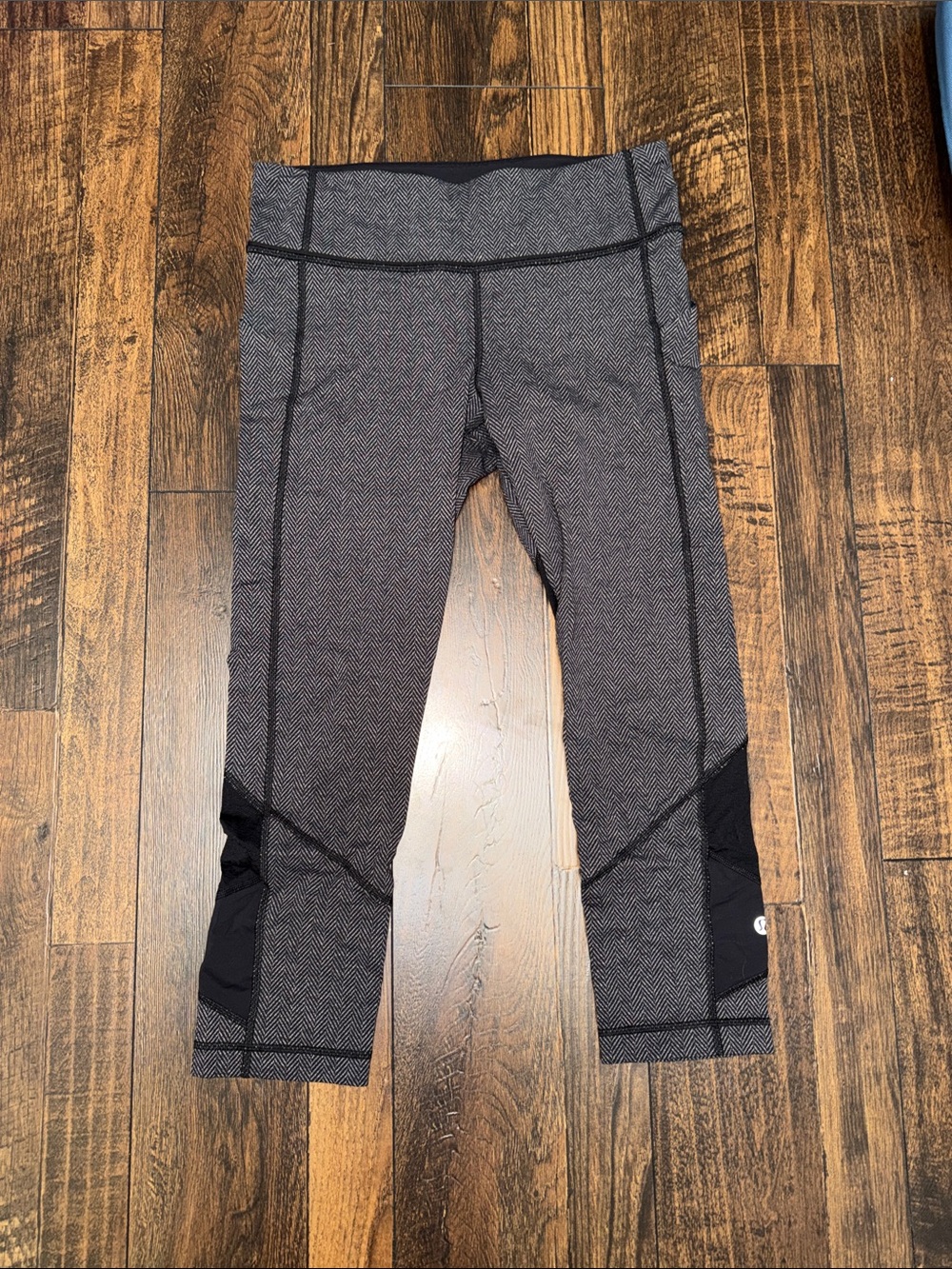 Lululemon cropped leggings